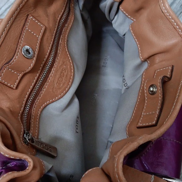 TOD'S..G LINE HANDBAG.. - Picture 9 of 11